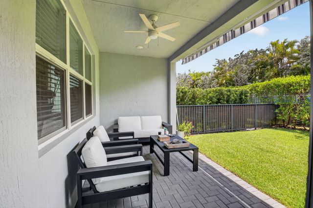 2665 Country Lake Trail, Boynton Beach, FL 33436
