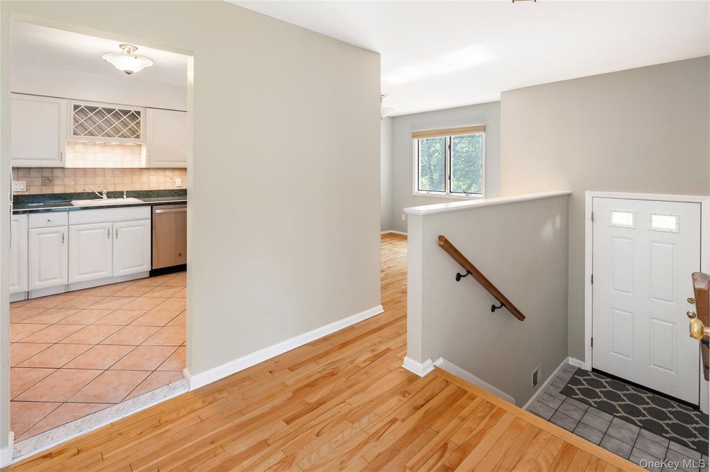 1804 Regent Drive, Mount Kisco, NY 10549 — photo 4