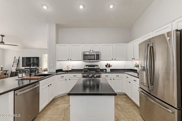 4691 E APPLEBY Court, Gilbert, AZ 85298