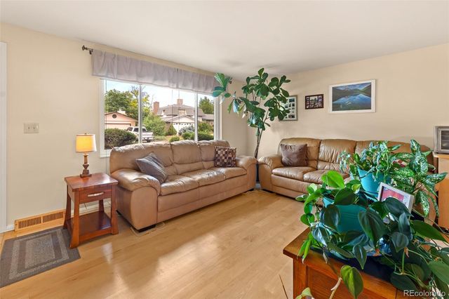 3057 S Alton Court, Denver, CO 80231