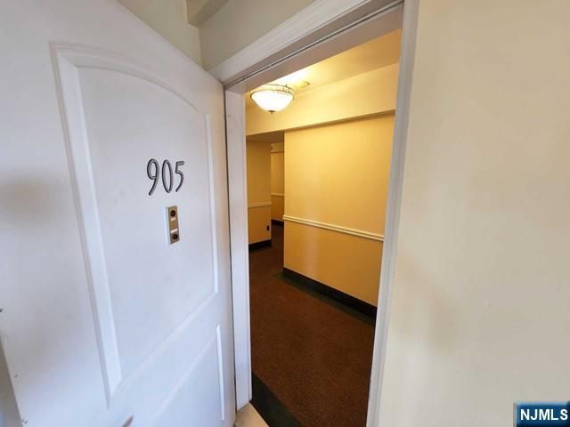70 S Munn Avenue 905, East Orange, NJ 07018