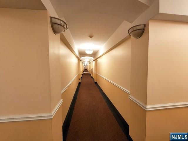 70 S Munn Avenue 905, East Orange, NJ 07018