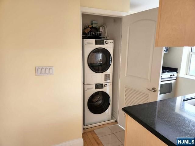 70 S Munn Avenue 905, East Orange, NJ 07018