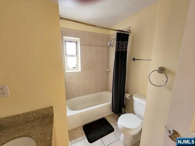 70 S Munn Avenue 905, East Orange, NJ 07018