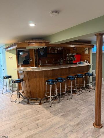 2843 Wickersham Ave, Linden City, NJ 07036