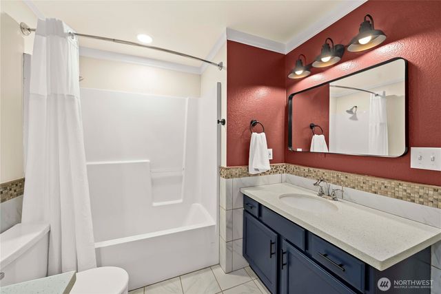 7829 197th Avenue E, Bonney Lake, WA 98391