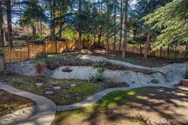 7829 197th Avenue E, Bonney Lake, WA 98391