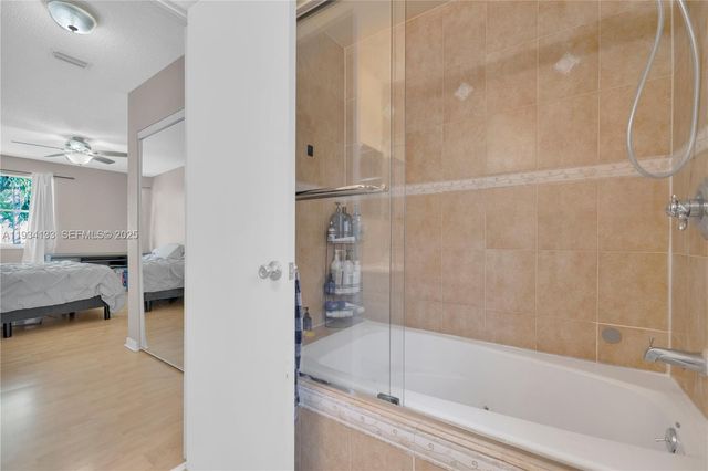 11910 NW 12th St, Pembroke Pines, FL 33026