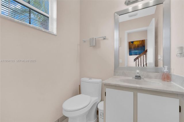 11910 NW 12th St, Pembroke Pines, FL 33026