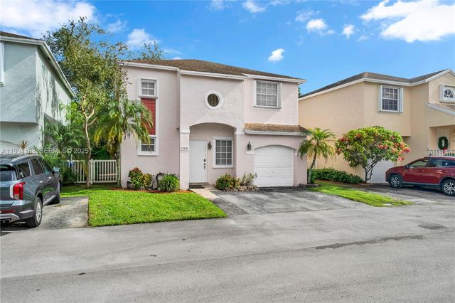 11910 NW 12th St, Pembroke Pines, FL 33026