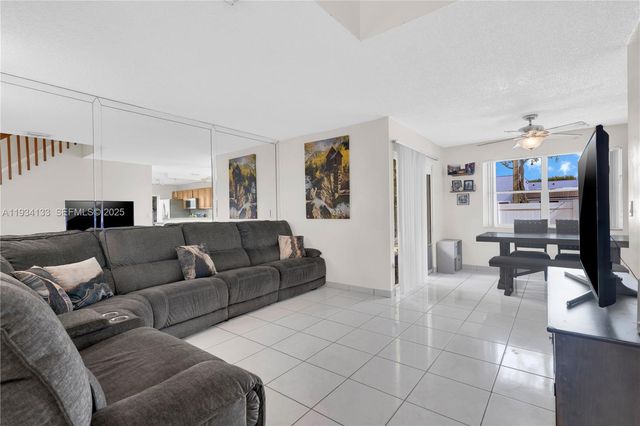 11910 NW 12th St, Pembroke Pines, FL 33026