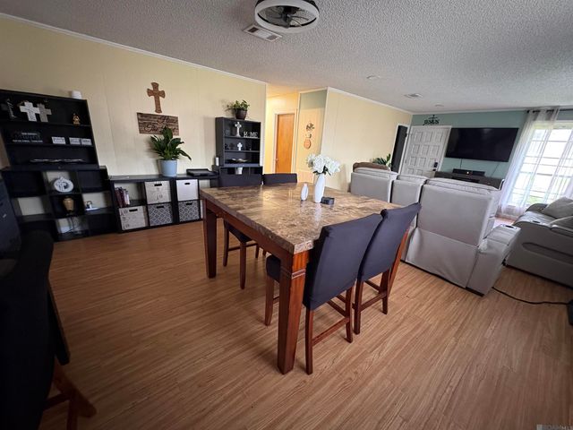1711 S Park Ave, Gonzales, LA 70737