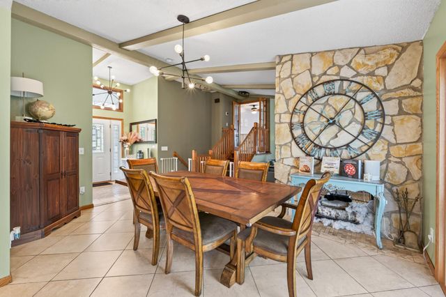 4430 Independence Avenue N, New Hope, MN 55428