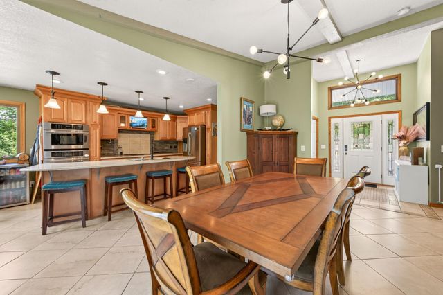 4430 Independence Avenue N, New Hope, MN 55428