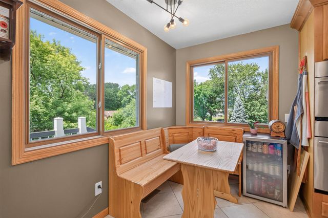 4430 Independence Avenue N, New Hope, MN 55428