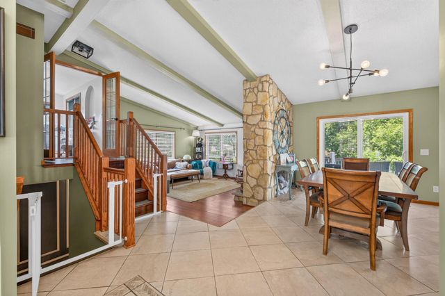 4430 Independence Avenue N, New Hope, MN 55428