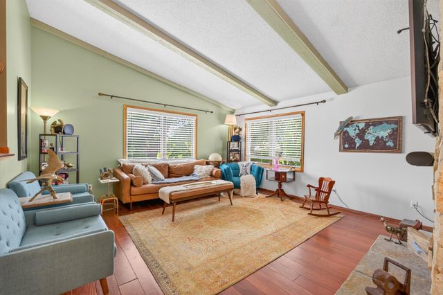 4430 Independence Avenue N, New Hope, MN 55428