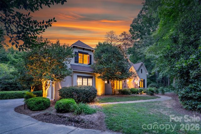 3003 Ocaso Court, Matthews, NC 28104