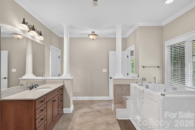 3003 Ocaso Court, Matthews, NC 28104