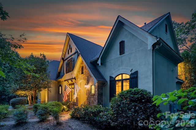 3003 Ocaso Court, Matthews, NC 28104
