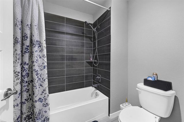 2512 Ravenna Court, Friendswood, TX 77546