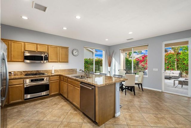 81448 Joshua Tree Court, La Quinta, CA 92253