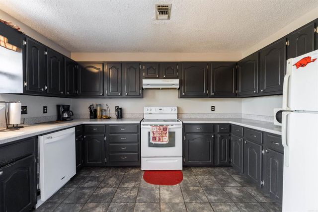 81 Happy Valley Drive, Conway, AR 72034