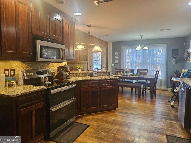 108 Thornwood Drive SW, Rome, GA 30165