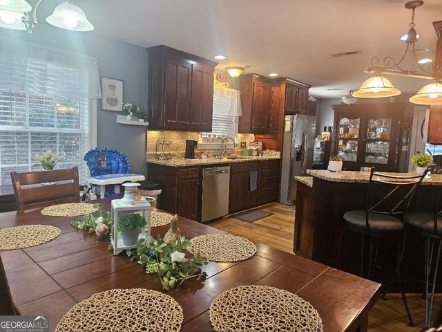 108 Thornwood Drive SW, Rome, GA 30165