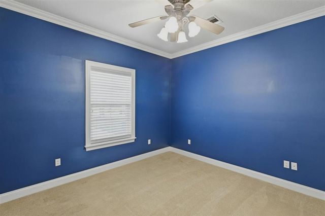 2733 Rue Calais Drive, Lake Charles, LA 70605