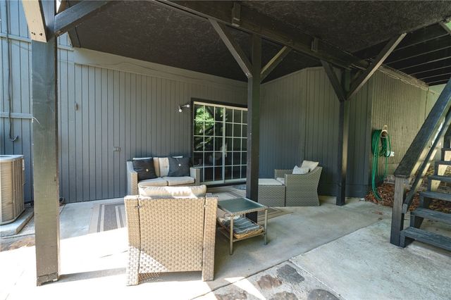 5 Dunvegan Lane, Bella Vista, AR 72715