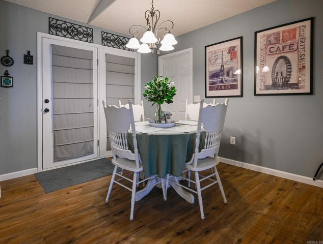 1701 Valley View Drive, Mena, AR 71953