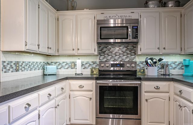 1701 Valley View Drive, Mena, AR 71953