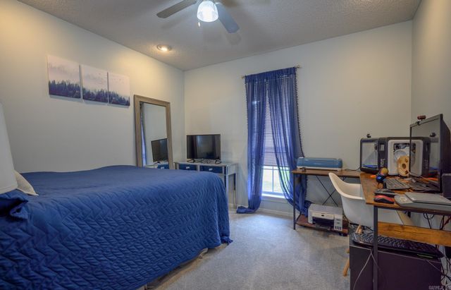 1701 Valley View Drive, Mena, AR 71953