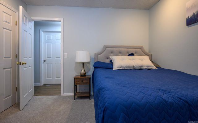 1701 Valley View Drive, Mena, AR 71953