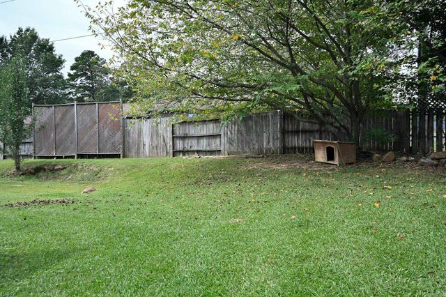 1701 Valley View Drive, Mena, AR 71953