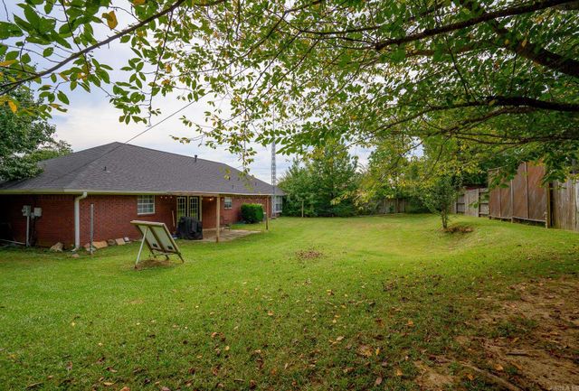 1701 Valley View Drive, Mena, AR 71953