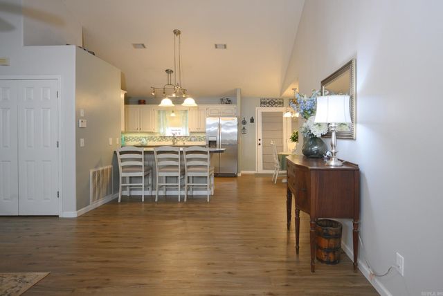 1701 Valley View Drive, Mena, AR 71953