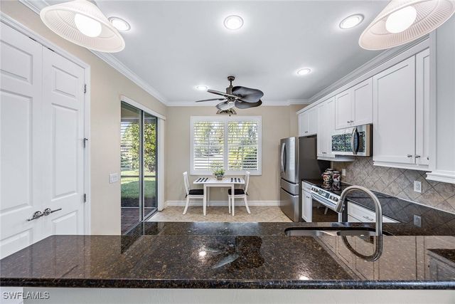 7234 Adriana CT, Naples, FL 34114