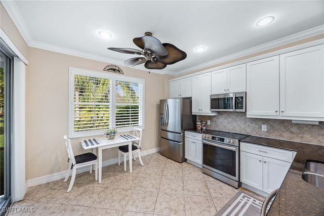 7234 Adriana CT, Naples, FL 34114