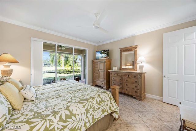 7234 Adriana CT, Naples, FL 34114