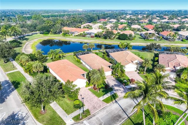7234 Adriana CT, Naples, FL 34114