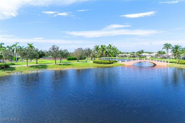 7234 Adriana CT, Naples, FL 34114