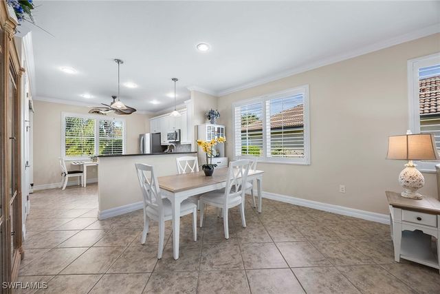 7234 Adriana CT, Naples, FL 34114