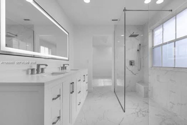 14358 SW 90th St 0, Miami, FL 33186