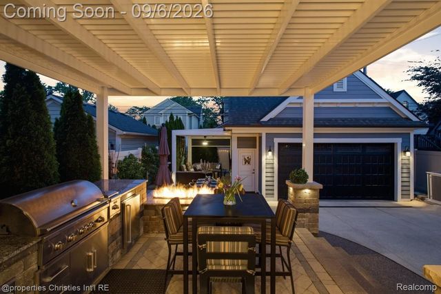 1352 Holland Street, Birmingham, MI 48009
