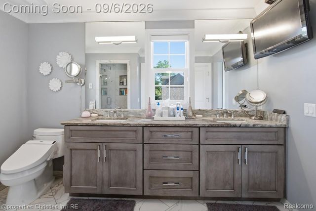 1352 Holland Street, Birmingham, MI 48009
