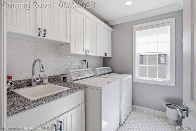 1352 Holland Street, Birmingham, MI 48009