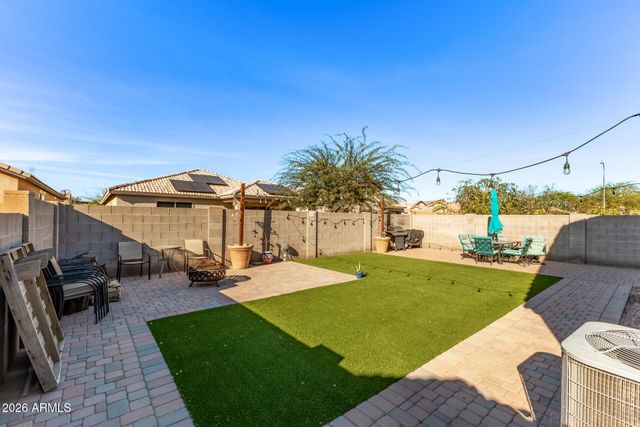 2424 W TAMARISK Avenue, Phoenix, AZ 85041