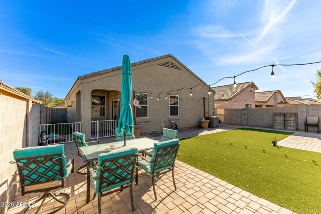 2424 W TAMARISK Avenue, Phoenix, AZ 85041